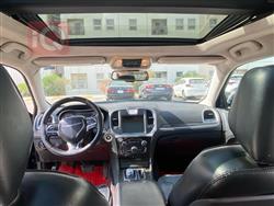 کرایسلەر 300